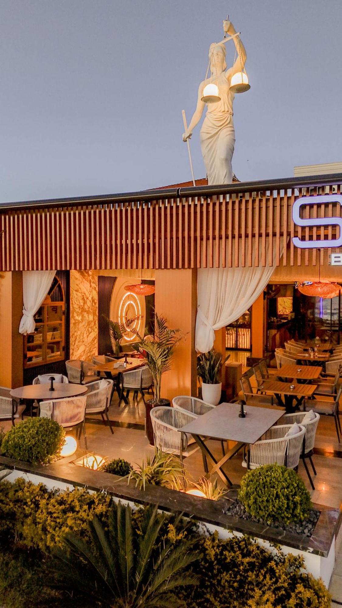 A Hotel 3*